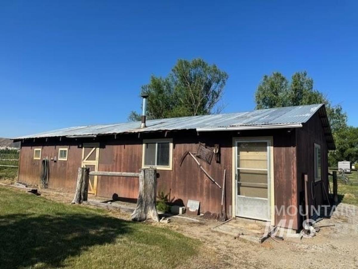 Picture of Home For Sale in Emmett, Idaho, United States